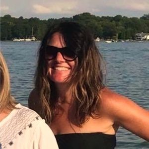 Meet your Posher, Casey